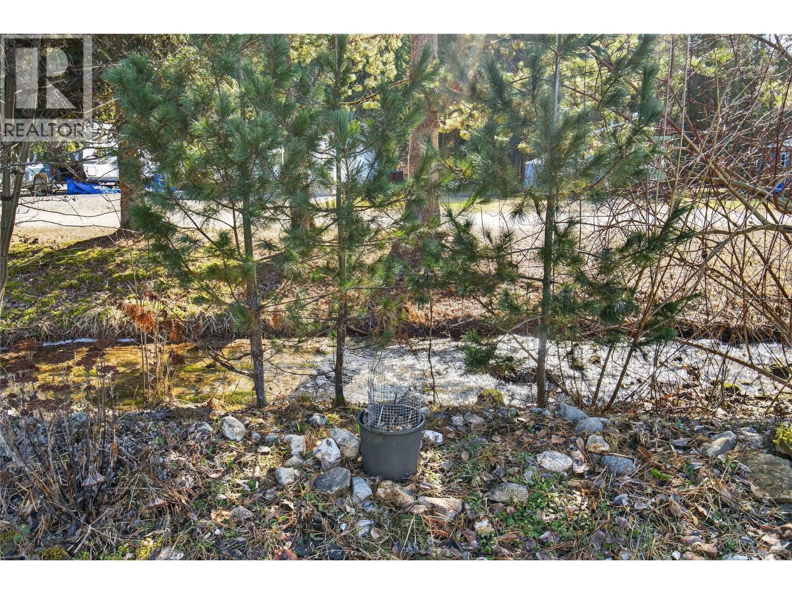 5 Bc97A Highway Unit# 11, Sicamous, BC