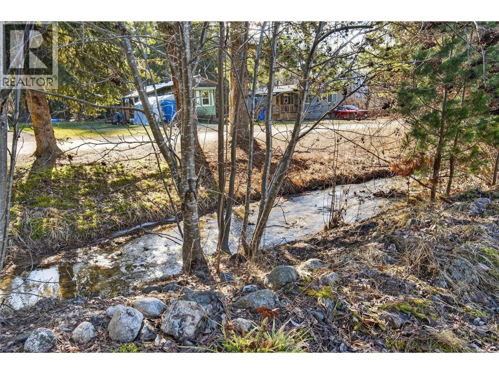 5 Bc97A Highway Unit# 11, Sicamous, BC