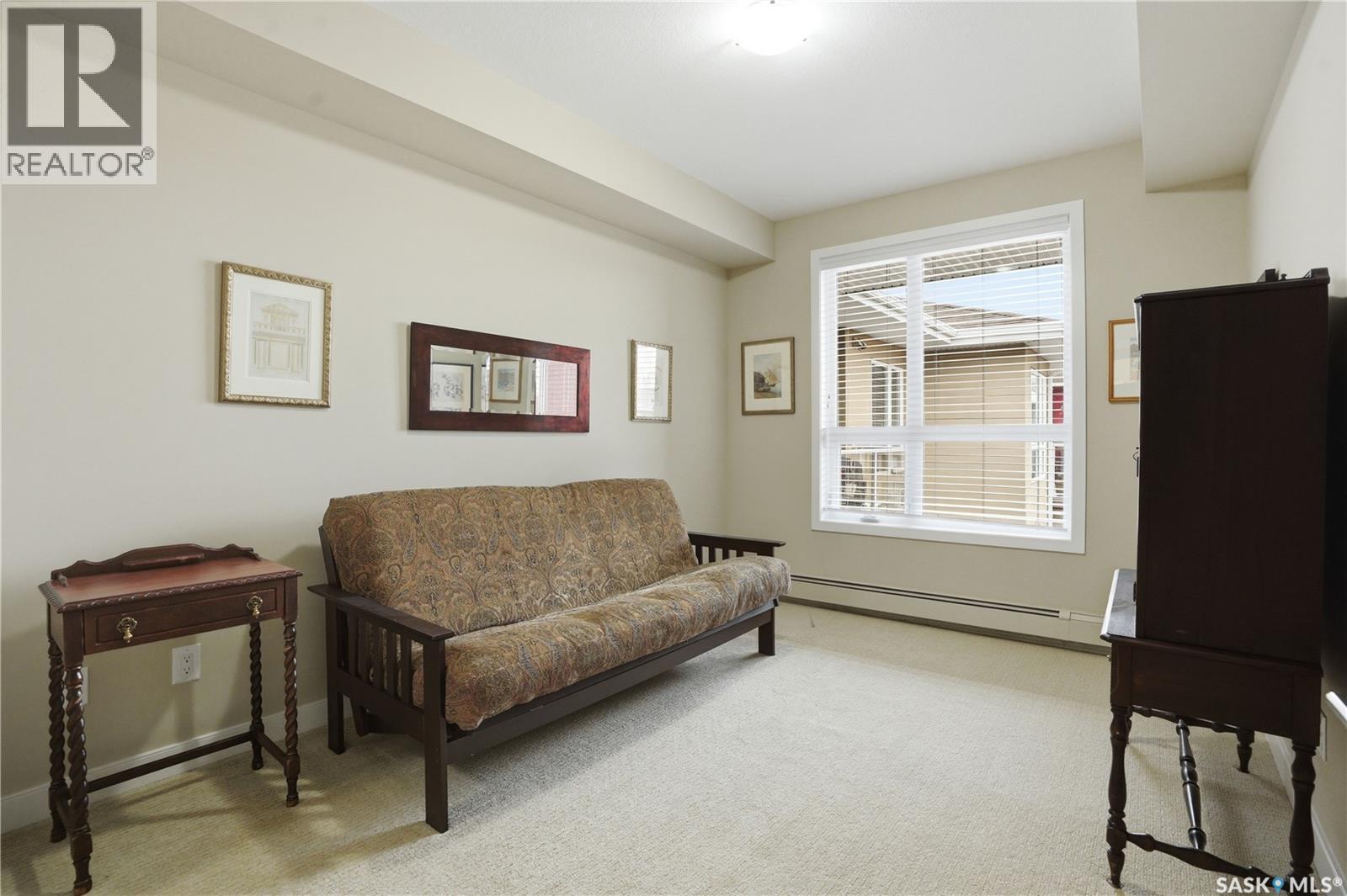 323 1025 Moss Avenue, Saskatoon, SK - Indoor