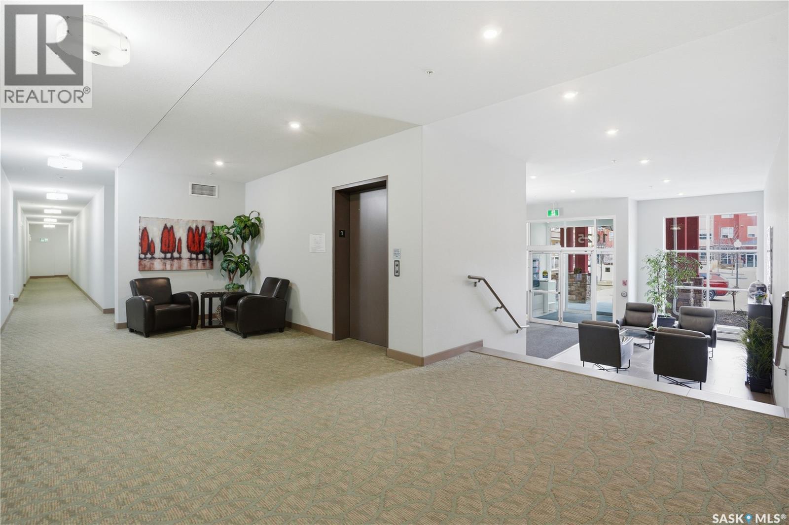 323 1025 Moss Avenue, Saskatoon, SK - Indoor