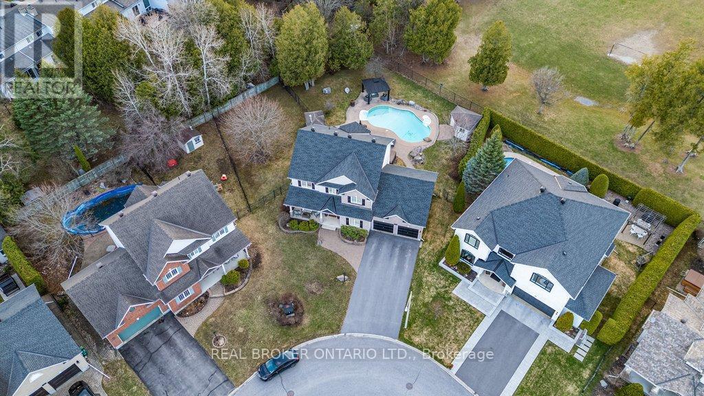 32 Feldspar Crescent, Ottawa, ON - Outdoor With In Ground Pool With View
