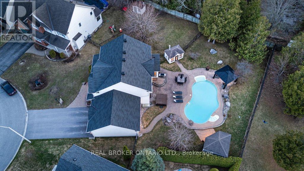 32 Feldspar Crescent, Ottawa, ON - Outdoor