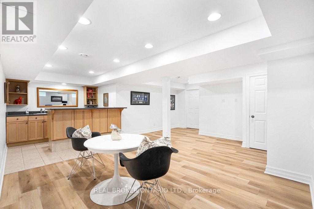 32 Feldspar Crescent, Ottawa, ON - Indoor