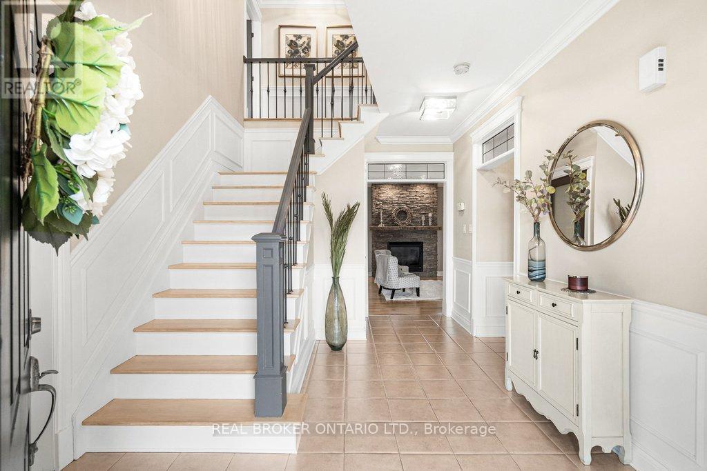 32 Feldspar Crescent, Ottawa, ON - Indoor Photo Showing Other Room