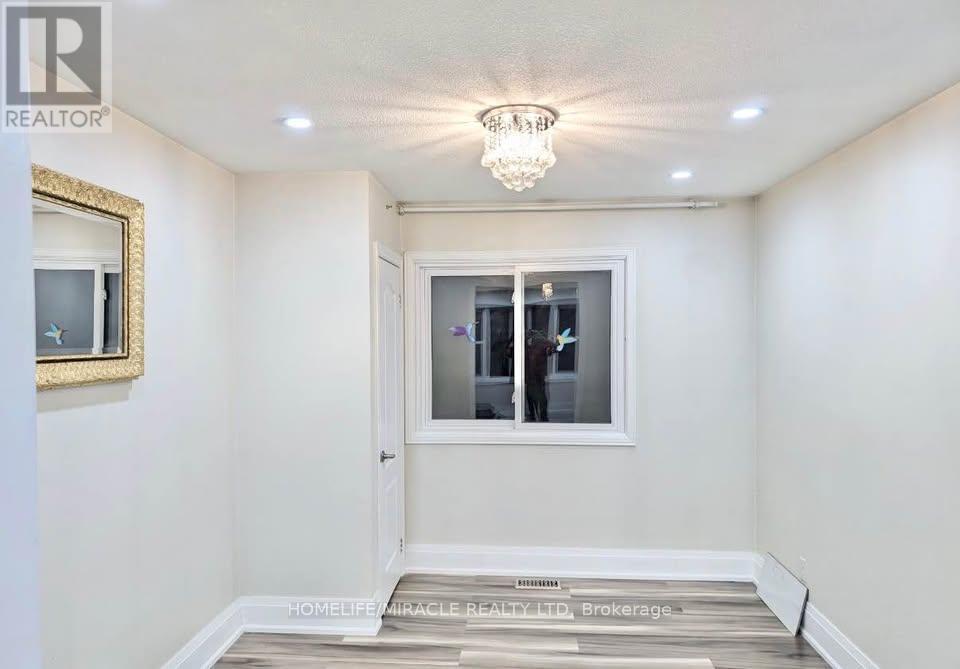 68 Briargate Drive, Kitchener, ON - Indoor Photo Showing Other Room
