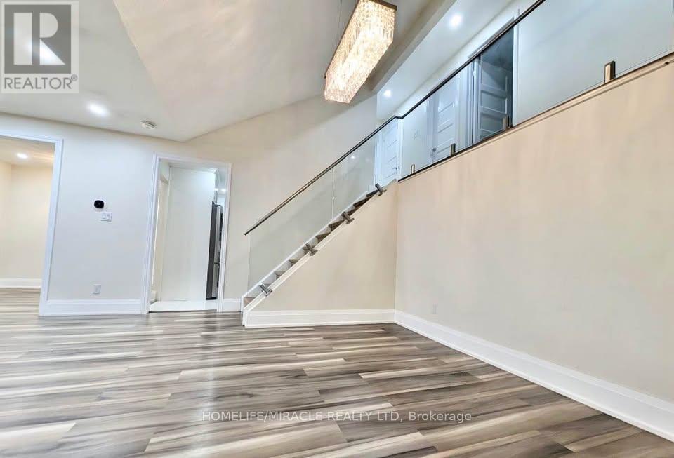 68 Briargate Drive, Kitchener, ON - Indoor Photo Showing Other Room