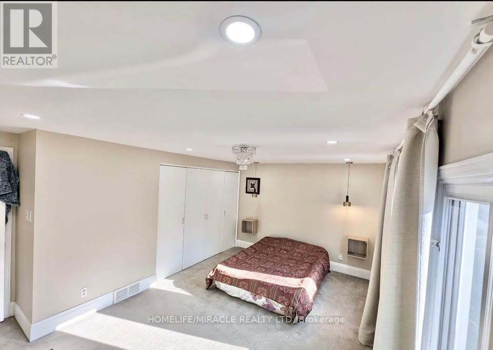 68 Briargate Drive, Kitchener, ON - Indoor Photo Showing Other Room
