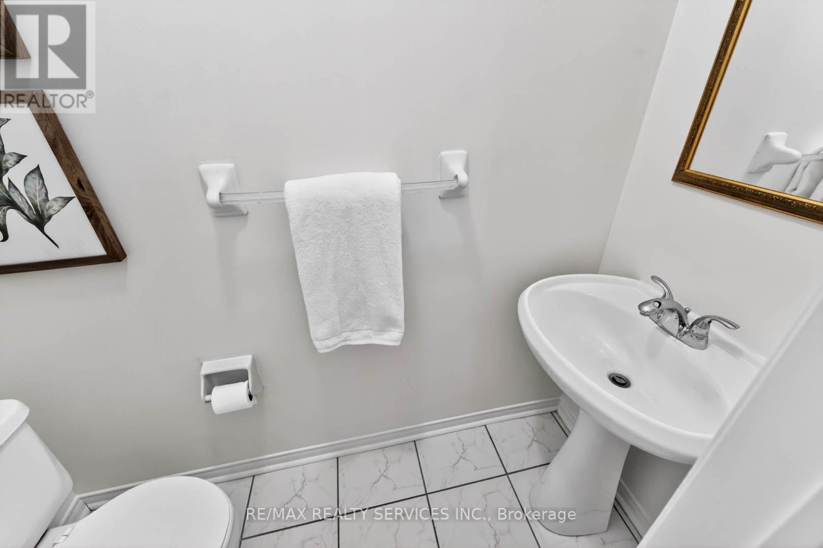 6 Creekwood Drive, Brampton, ON - Indoor Photo Showing Bathroom