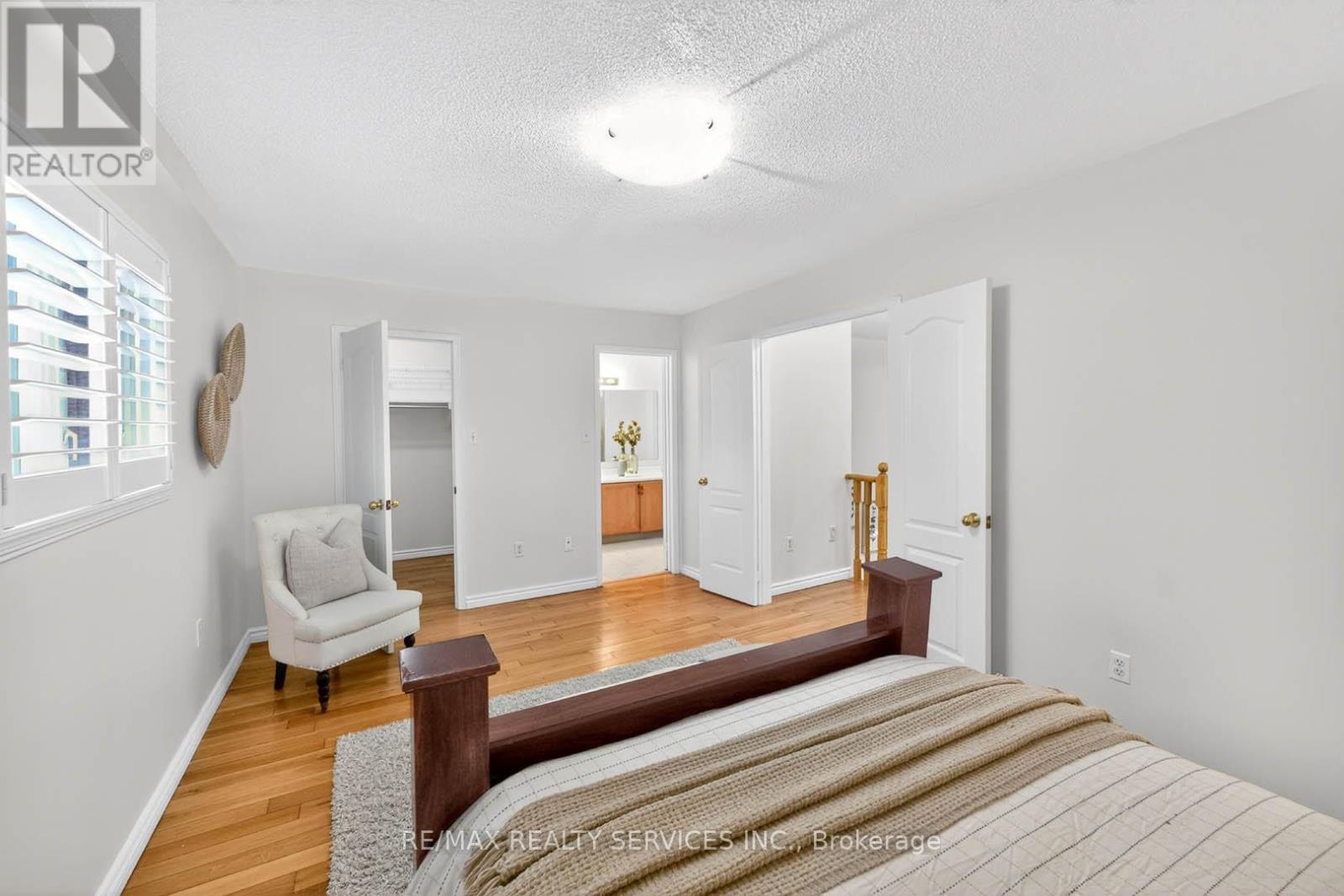 6 Creekwood Drive, Brampton, ON - Indoor Photo Showing Bedroom