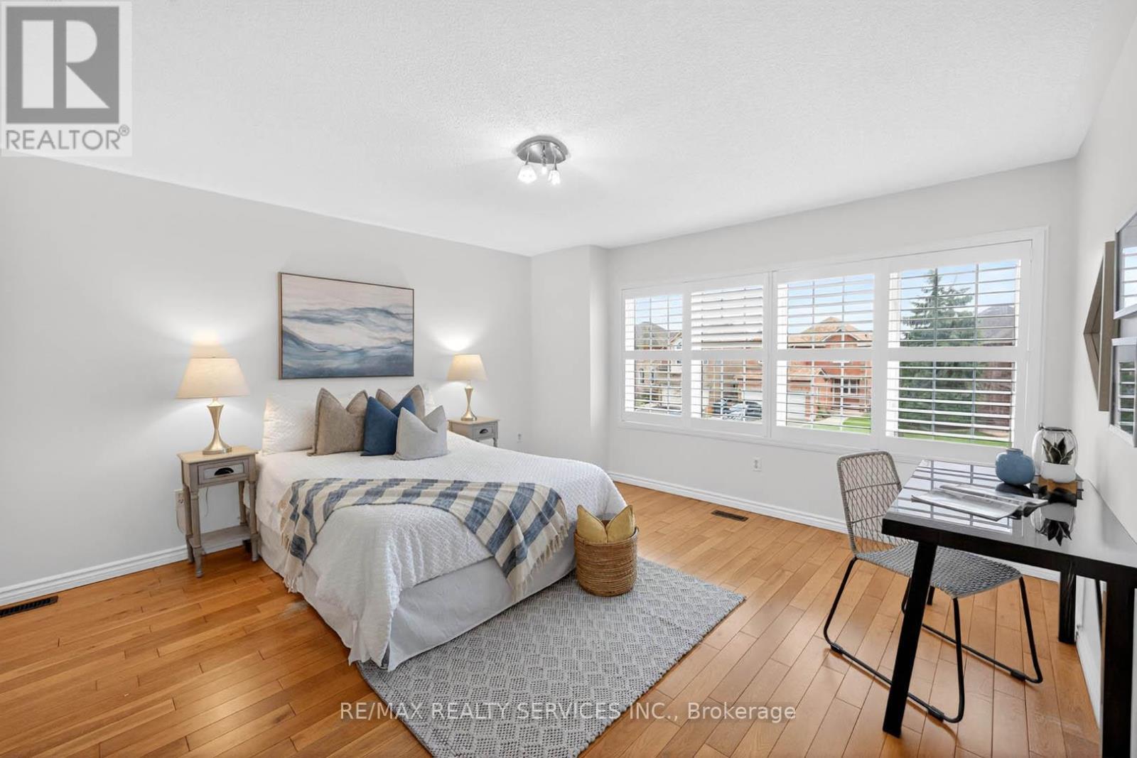 6 Creekwood Drive, Brampton, ON - Indoor Photo Showing Bedroom