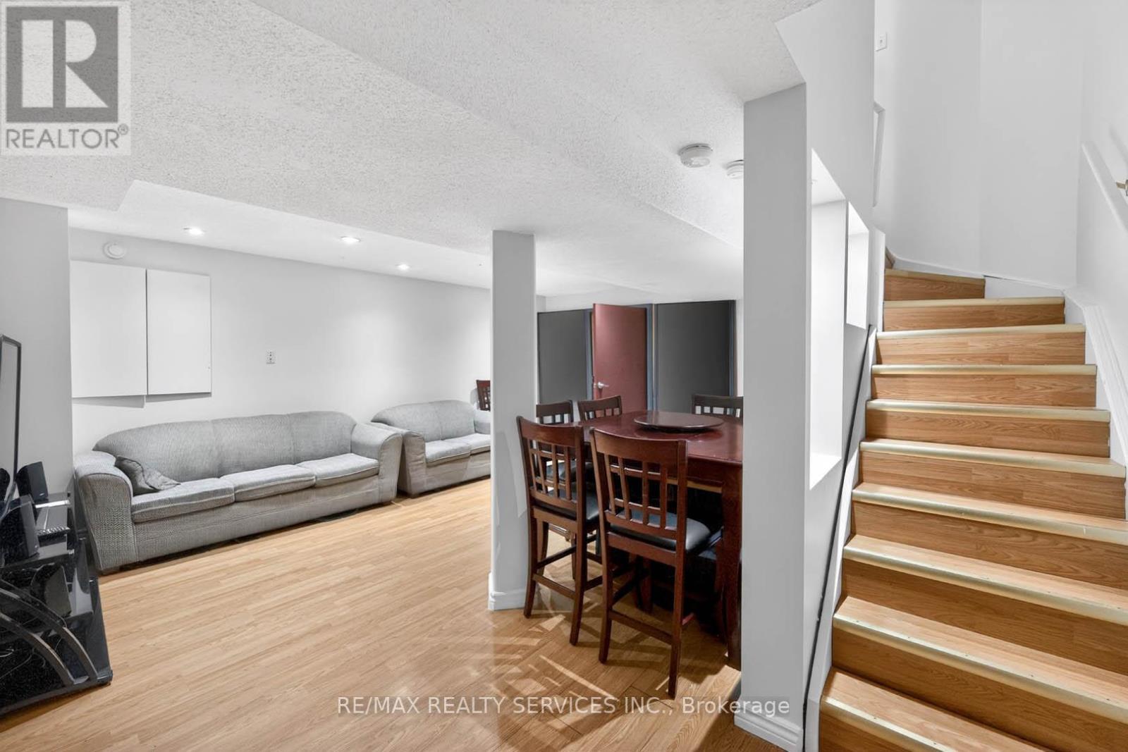 6 Creekwood Drive, Brampton, ON - Indoor Photo Showing Other Room