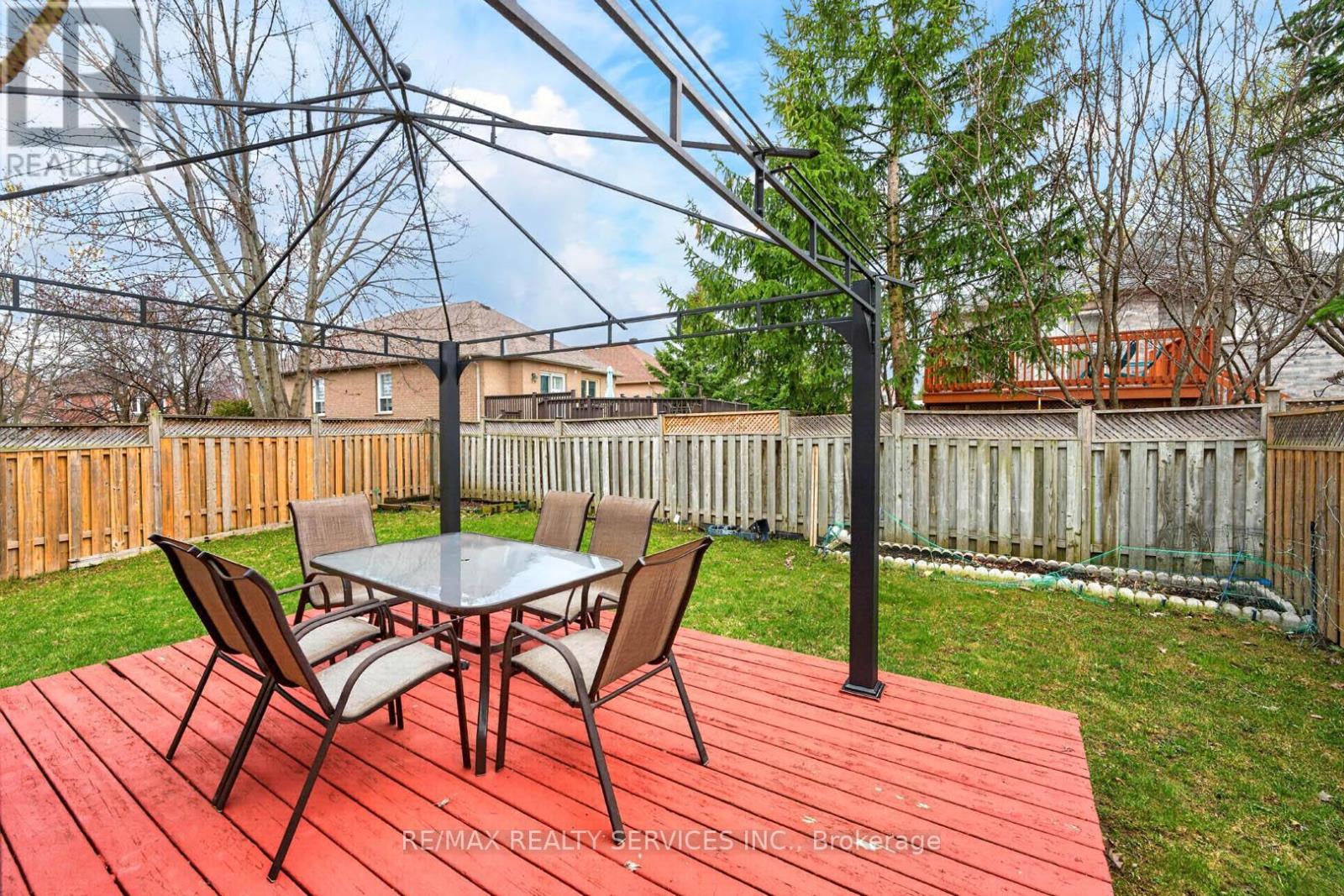 6 Creekwood Drive, Brampton, ON - Outdoor With Deck Patio Veranda With Backyard