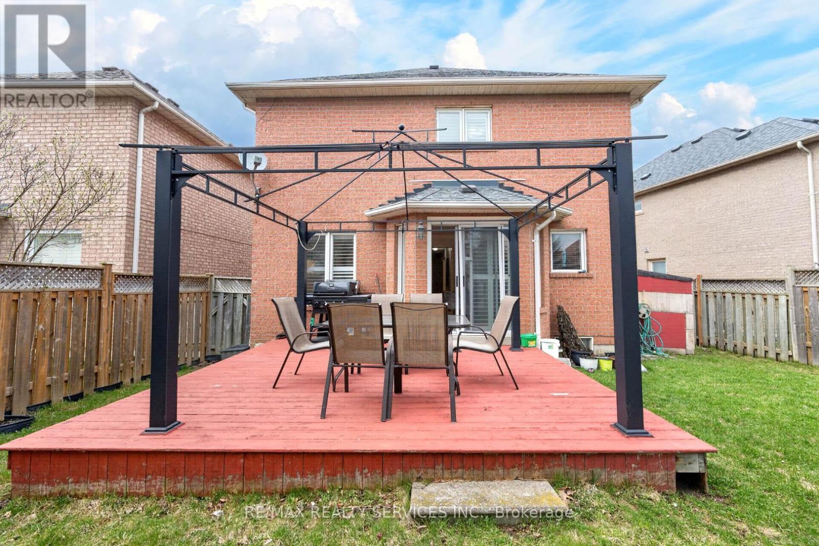 6 Creekwood Drive, Brampton, ON - Outdoor With Deck Patio Veranda With Exterior