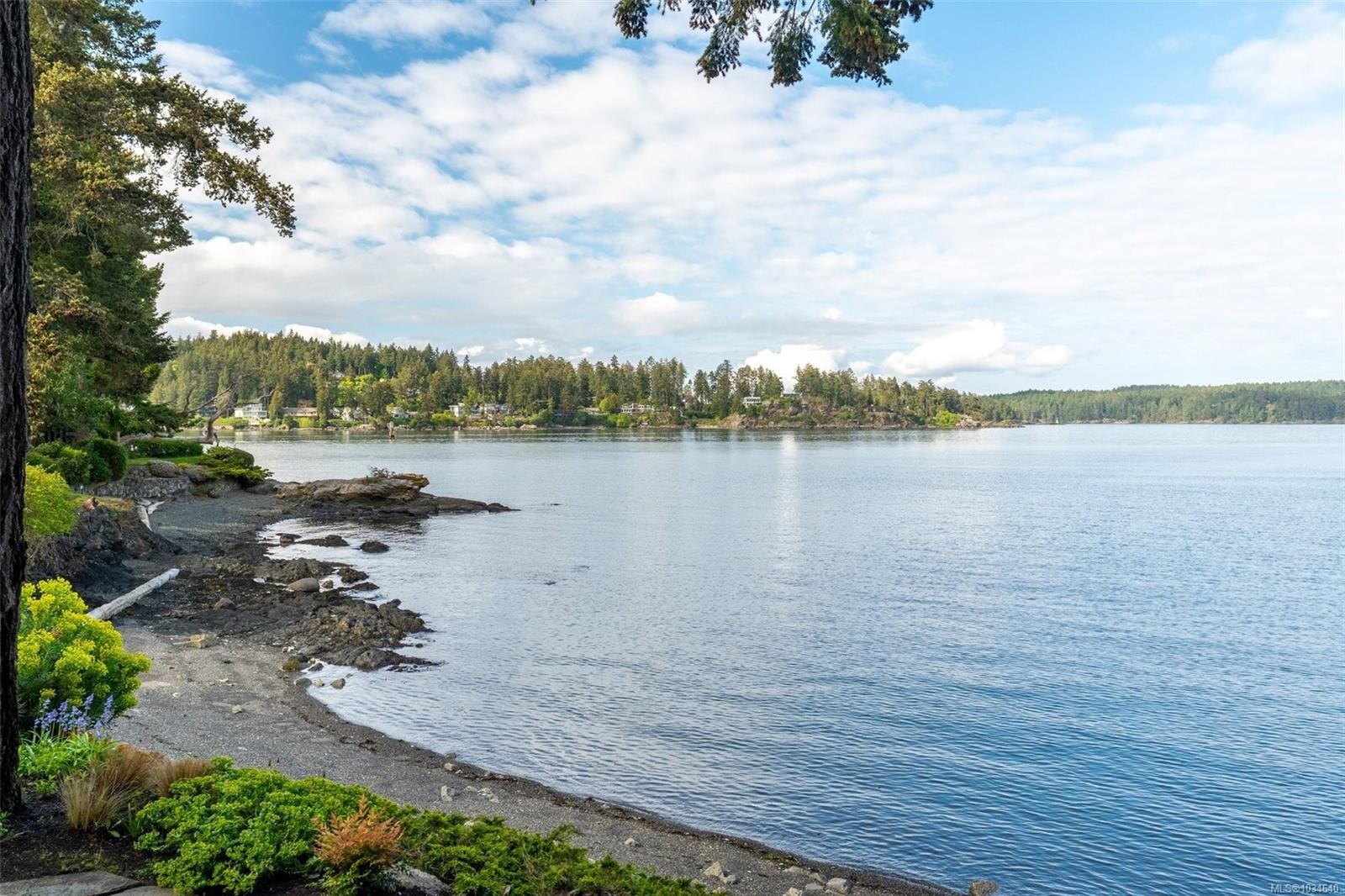 16-2330 Harbour Rd, Sidney, BC