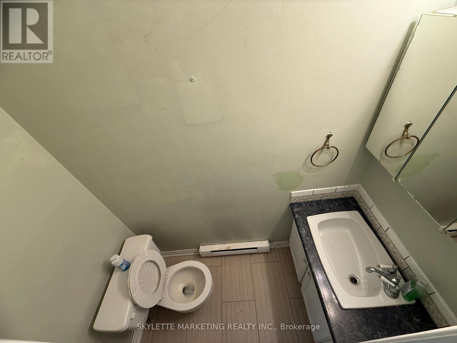 24 - 2 Paradise Boulevard, Ramara, ON - Indoor Photo Showing Bathroom