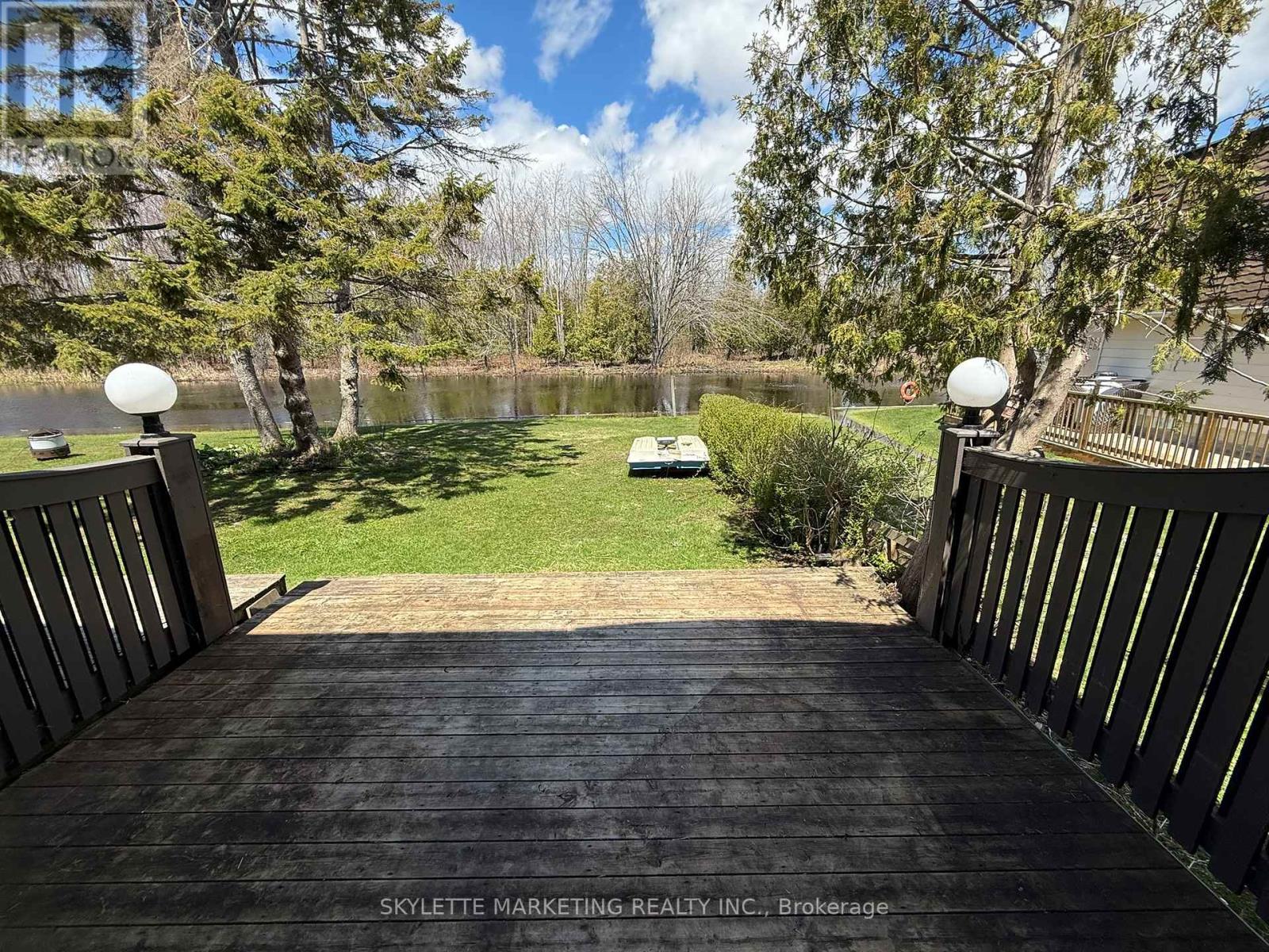 24 - 2 Paradise Boulevard, Ramara, ON - Outdoor With Deck Patio Veranda