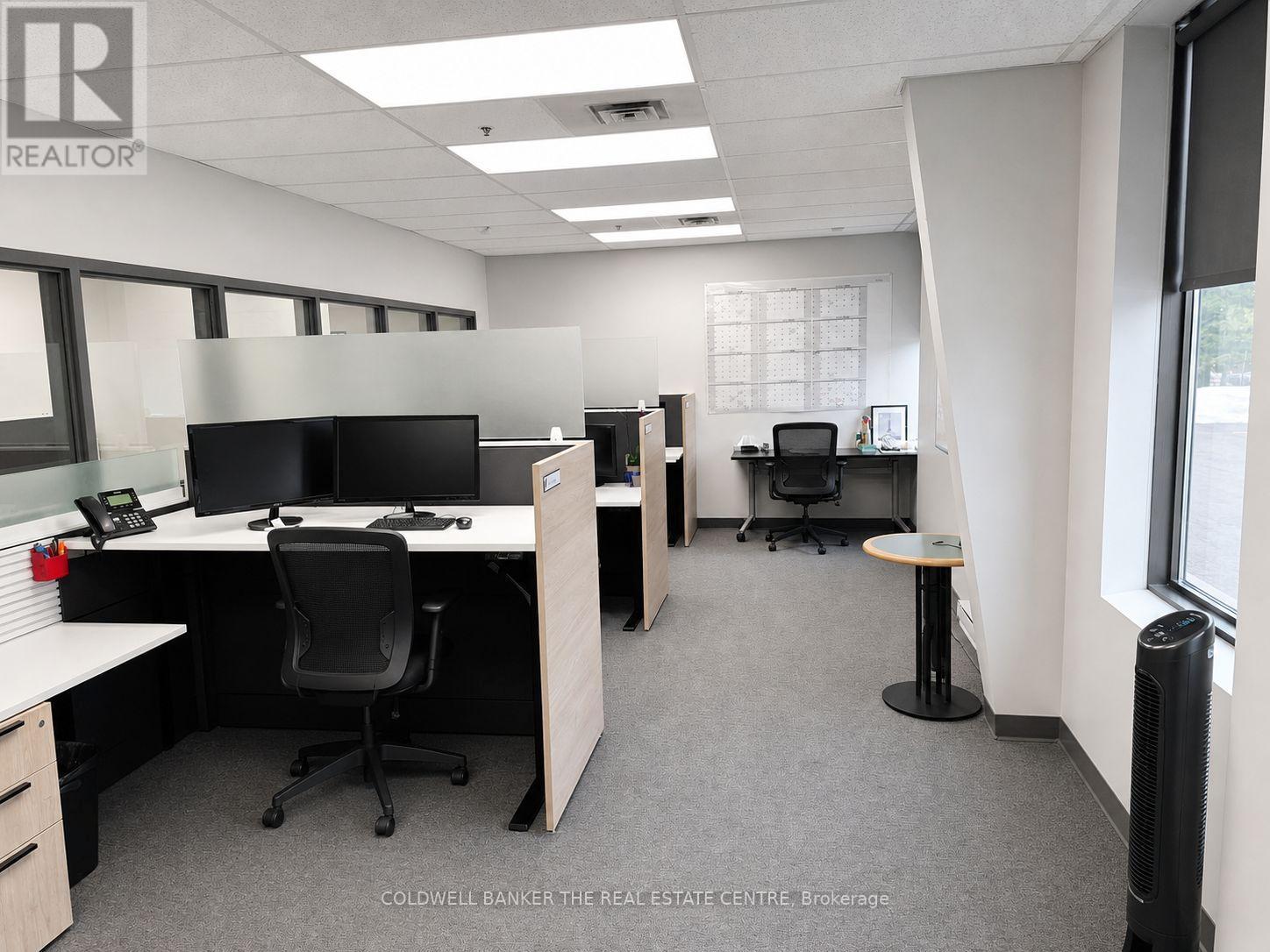 920 Sheldon Court, Burlington, ON