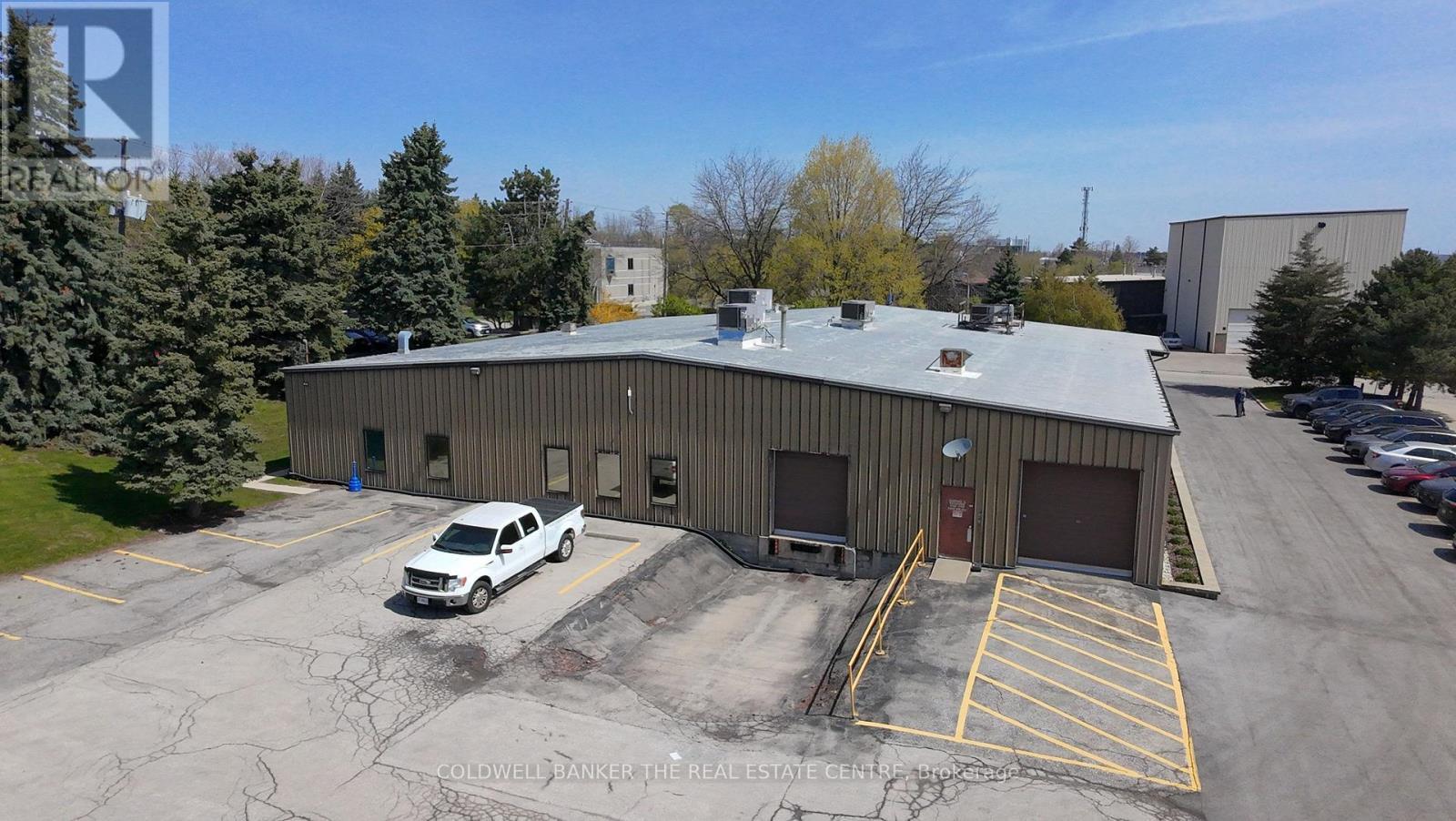 920 Sheldon Court, Burlington, ON