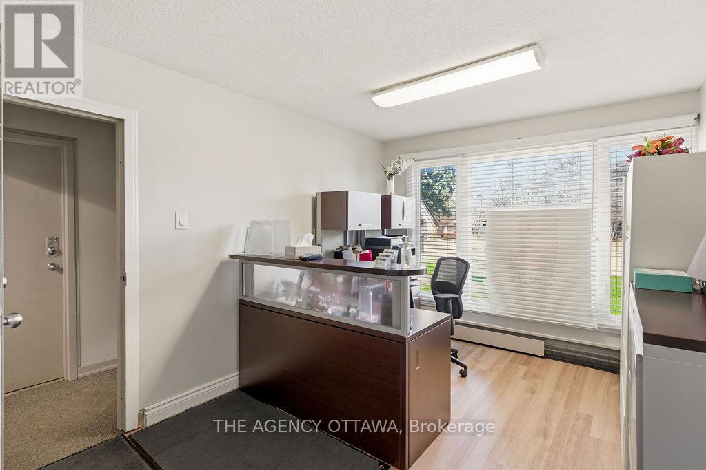 1310 Woodward Avenue, Ottawa, ON