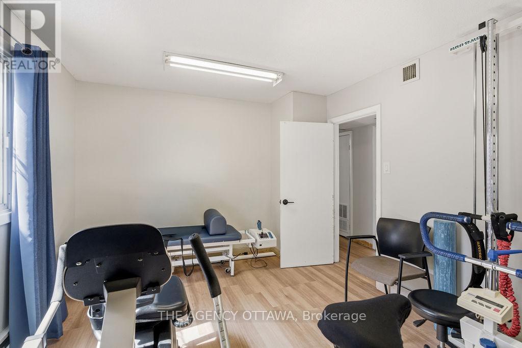 1310 Woodward Avenue, Ottawa, ON