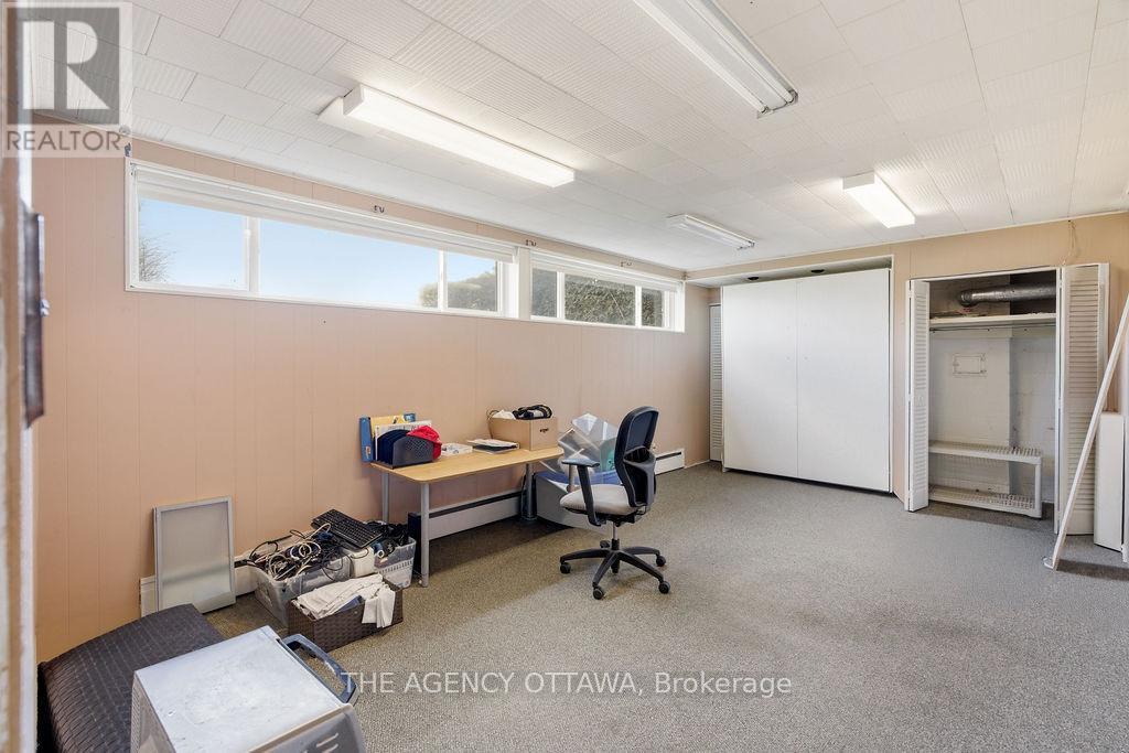 Lower commercial space - 1310 Woodward Avenue, Ottawa, ON