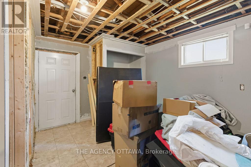 Lower commercial space - 1310 Woodward Avenue, Ottawa, ON