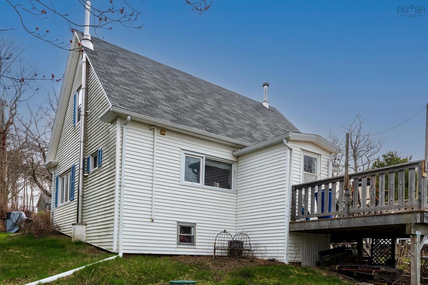 271 Green Street, Lunenburg, NS