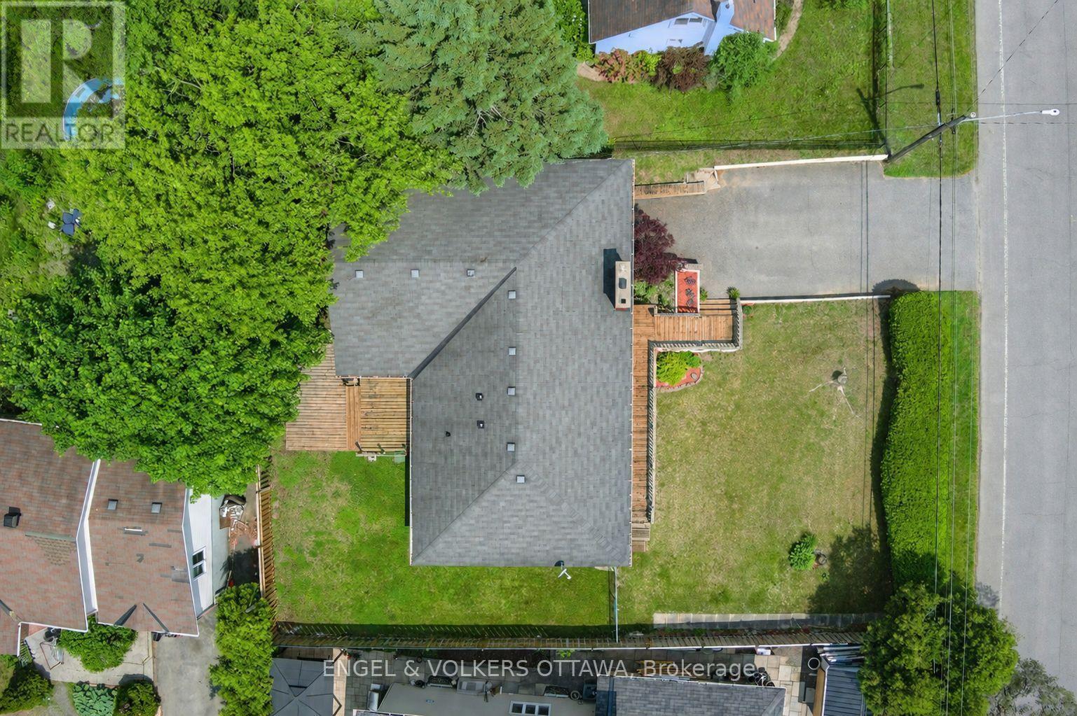 1427 Rosebella Avenue, Ottawa, ON -