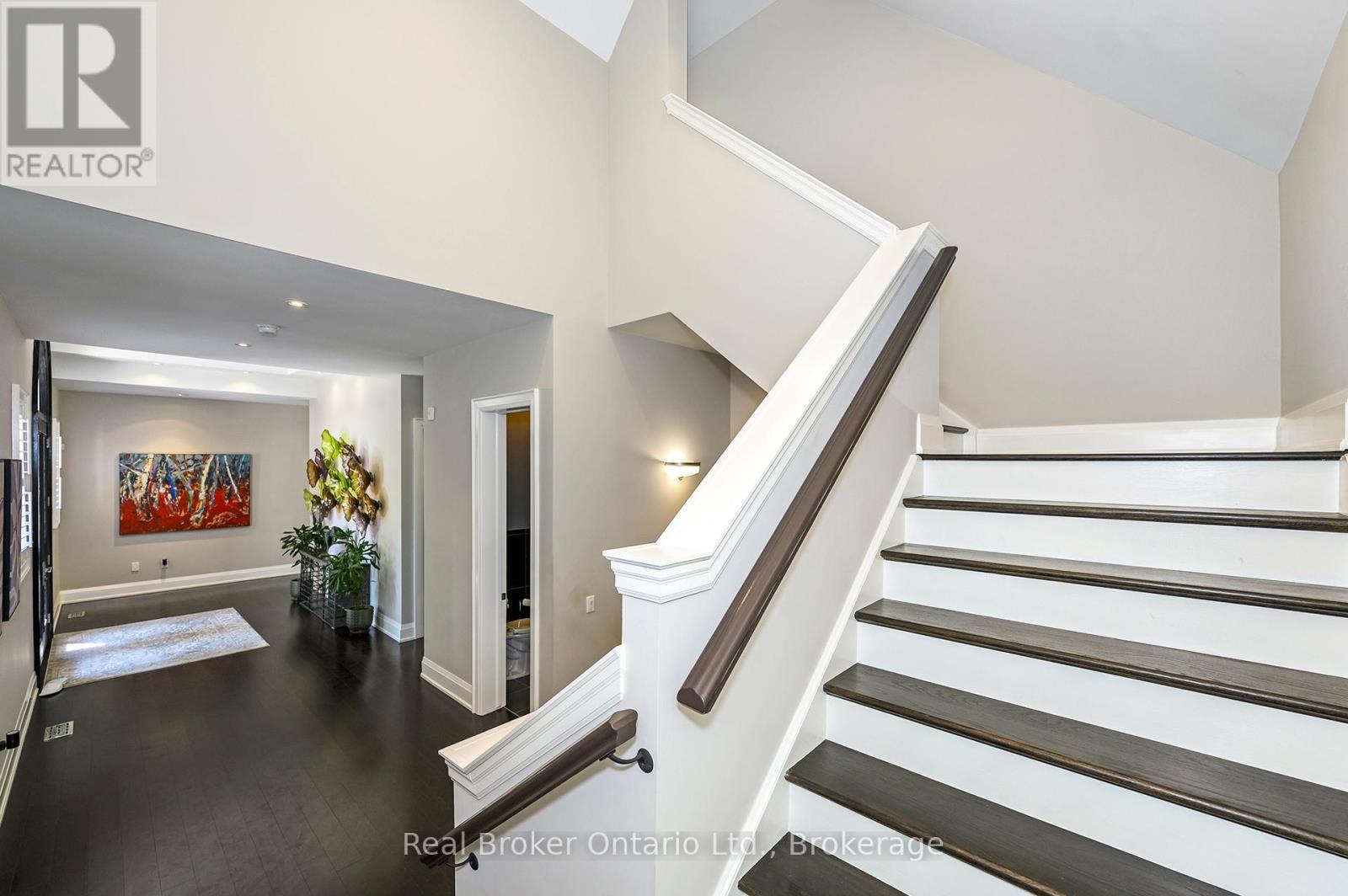 4507 Lakeshore Road, Burlington (Shoreacres), ON - Indoor Photo Showing Other Room