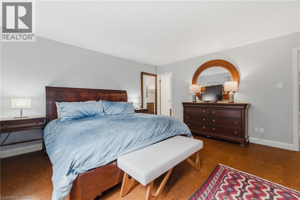 459 Lee Avenue, Waterloo, ON - Indoor Photo Showing Bedroom