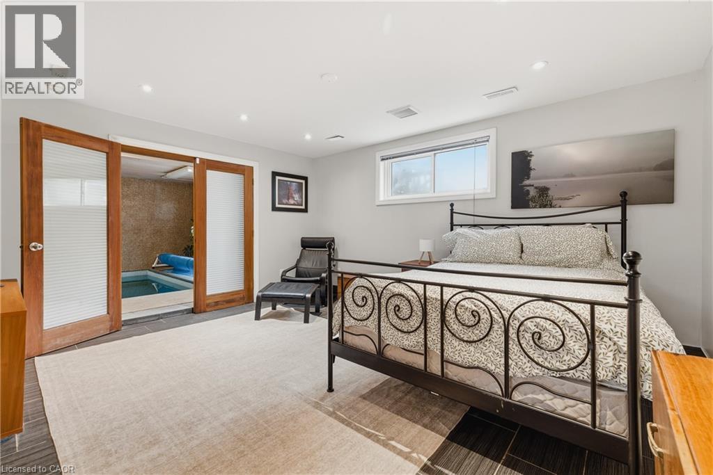 459 Lee Avenue, Waterloo, ON - Indoor Photo Showing Bedroom