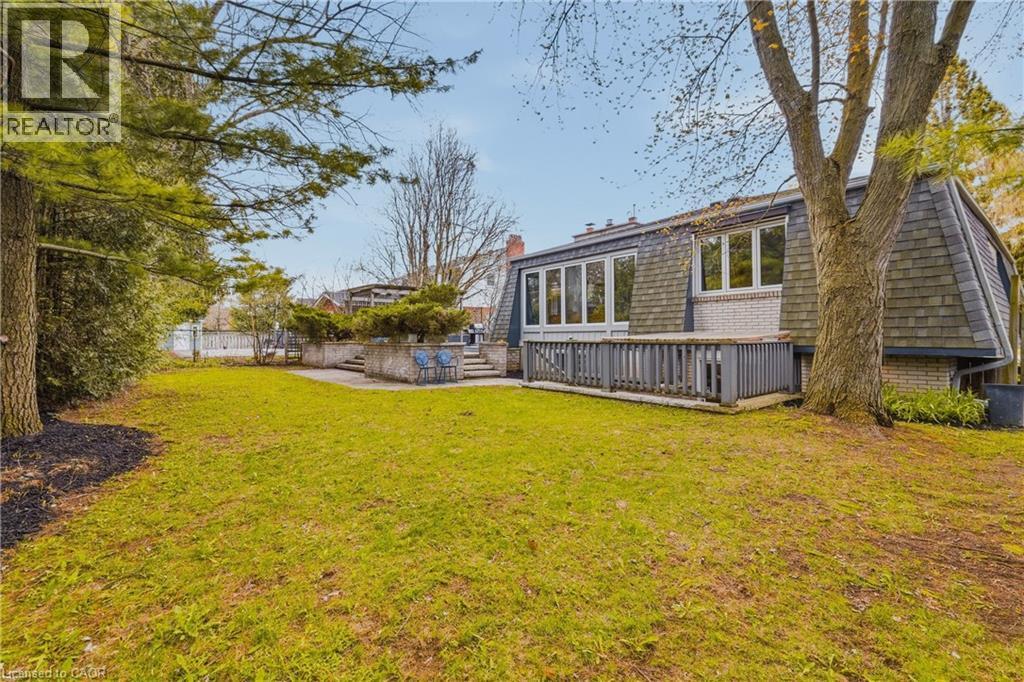 459 Lee Avenue, Waterloo, ON - Outdoor