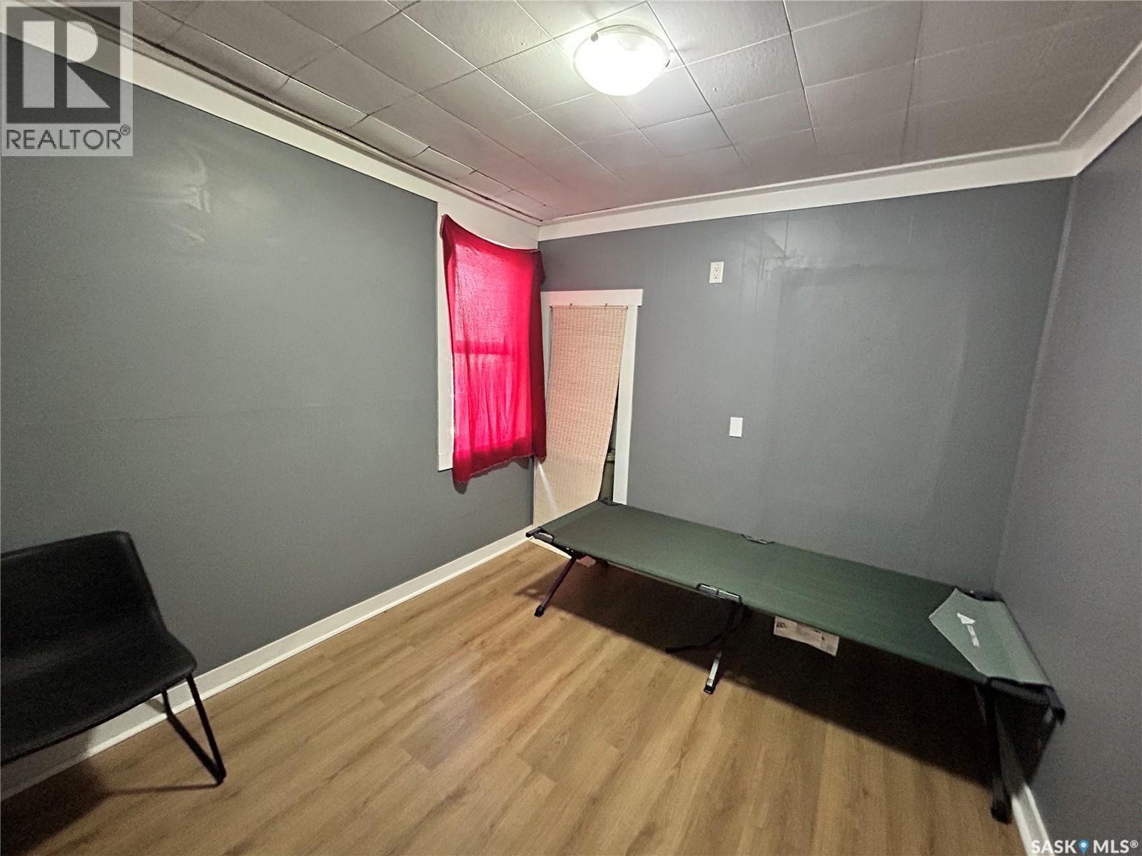 416 J Avenue N, Saskatoon, SK - Indoor Photo Showing Other Room