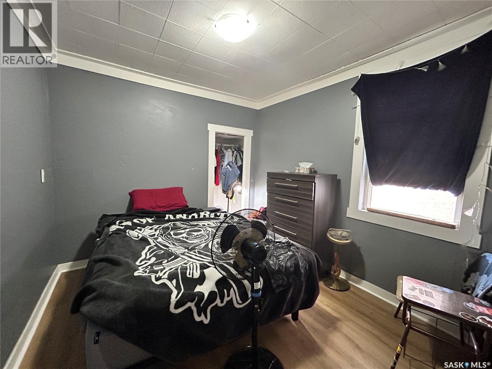 416 J Avenue N, Saskatoon, SK - Indoor Photo Showing Bedroom