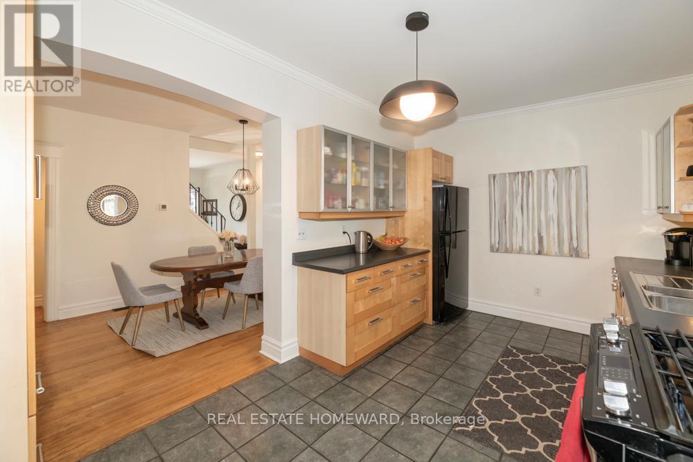 55 Devon Road, Toronto, ON - Indoor