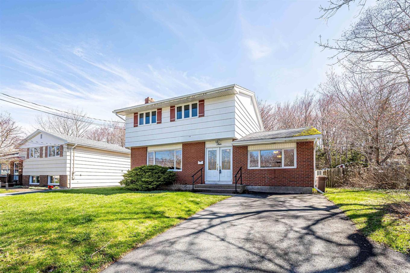 4 Dunrobin Drive, Dartmouth, NS