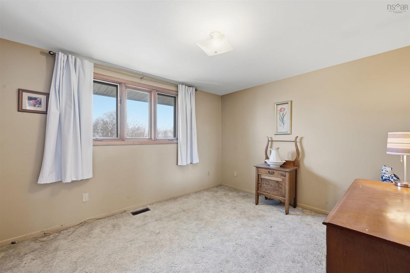 4 Dunrobin Drive, Dartmouth, NS