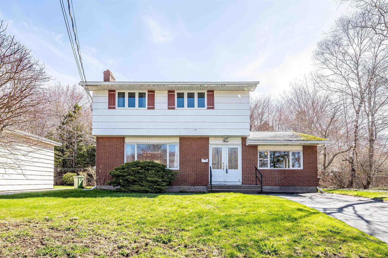 4 Dunrobin Drive, Dartmouth, NS