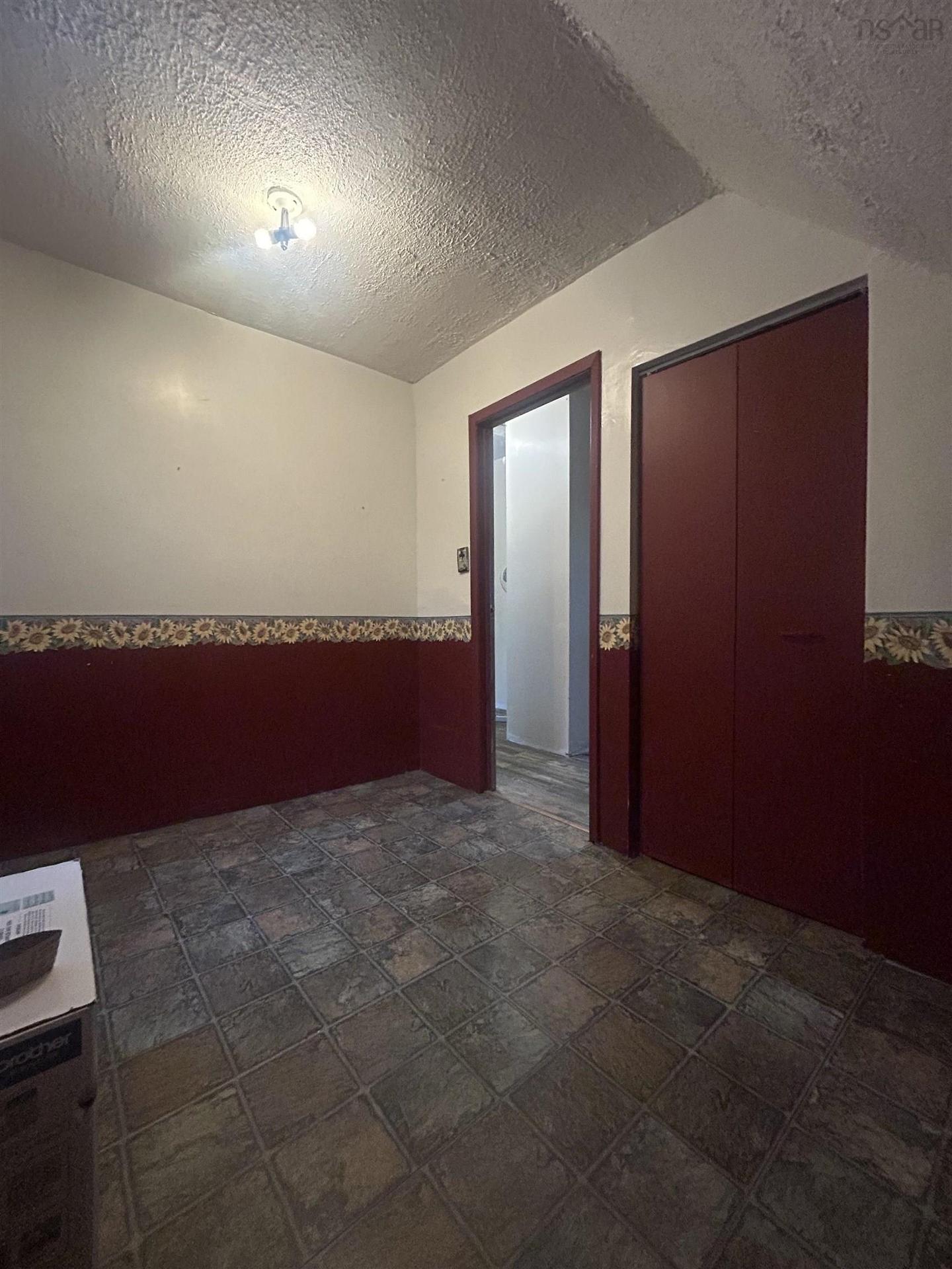 78 High Street, Trenton, NS
