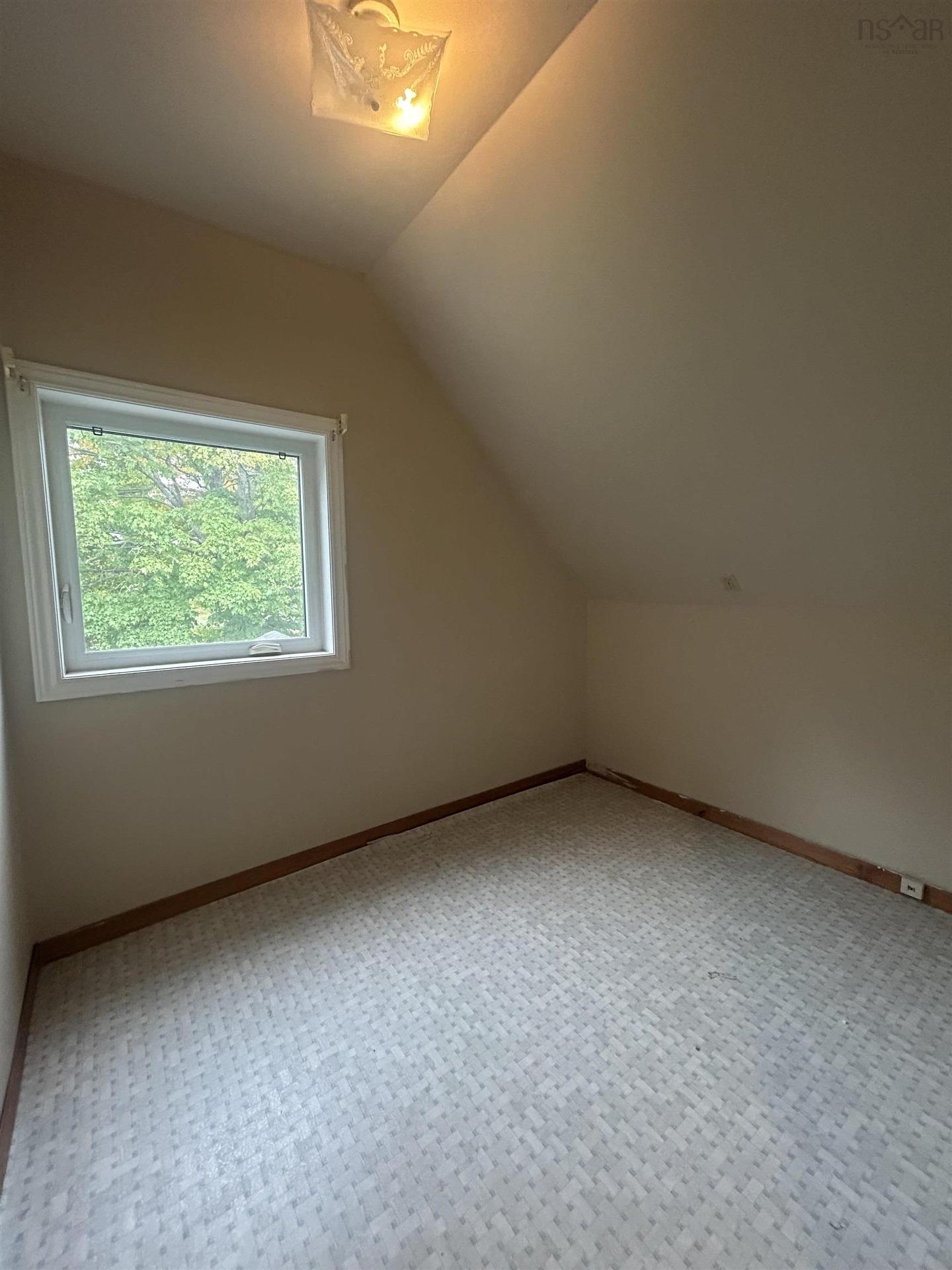 78 High Street, Trenton, NS