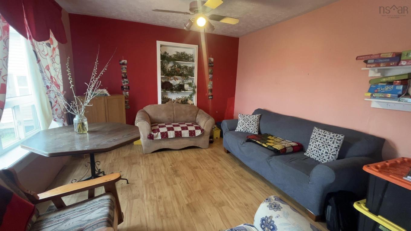 78 High Street, Trenton, NS