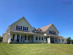 114-116 Scotts Drive Summerville, NS B5A 5J5