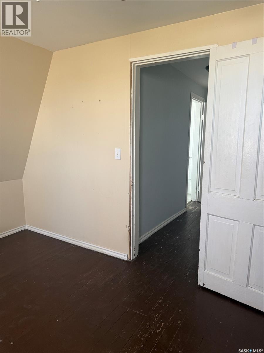 414 3Rd Avenue, Dodsland, SK - Indoor Photo Showing Other Room