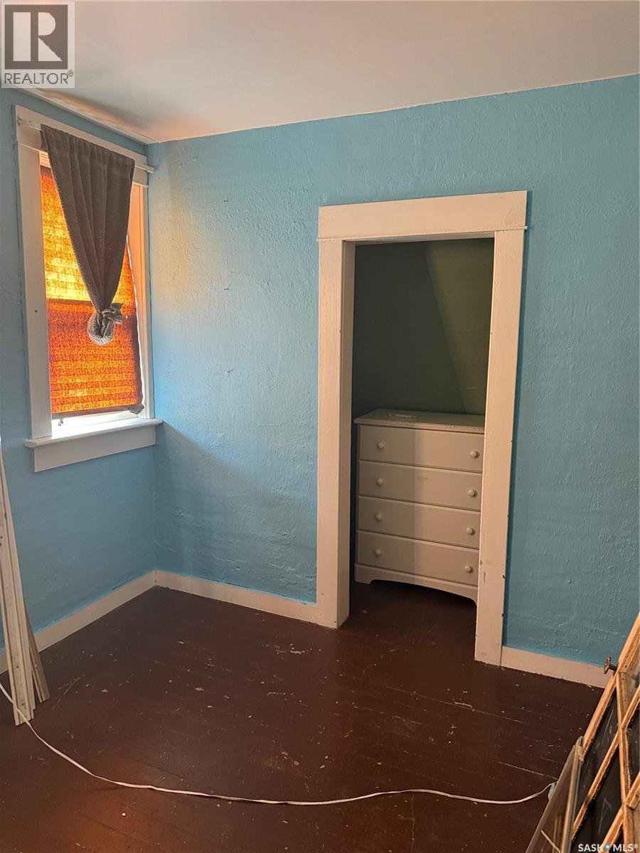 414 3Rd Avenue, Dodsland, SK - Indoor Photo Showing Other Room