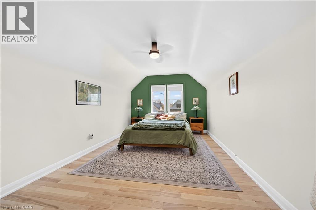 188 Wexford Avenue S, Hamilton, ON - Indoor