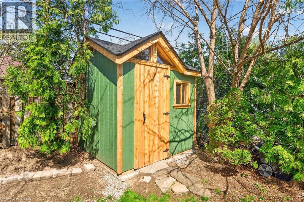 188 Wexford Avenue S, Hamilton, ON - Outdoor