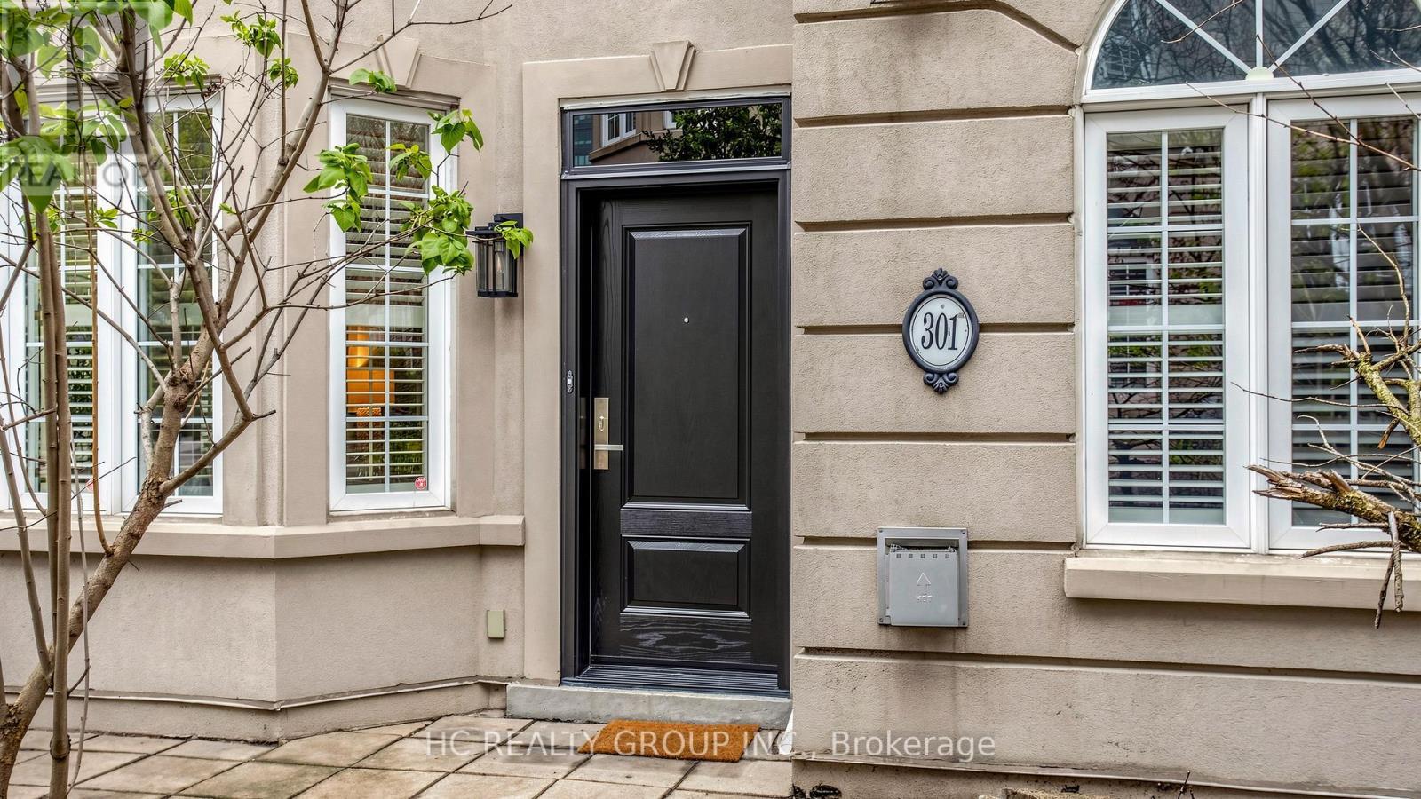 301 - 11 Everson Drive, Toronto, ON - Outdoor