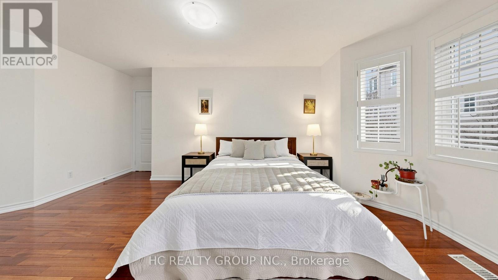 301 - 11 Everson Drive, Toronto, ON - Indoor Photo Showing Bedroom