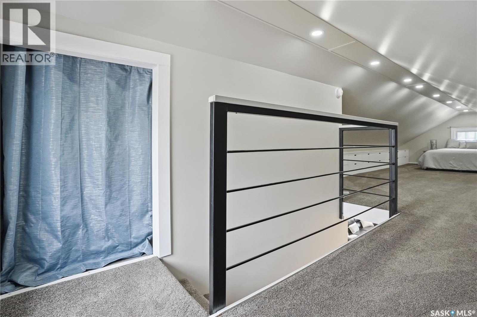 2155 Queen Street, Regina, SK - Indoor