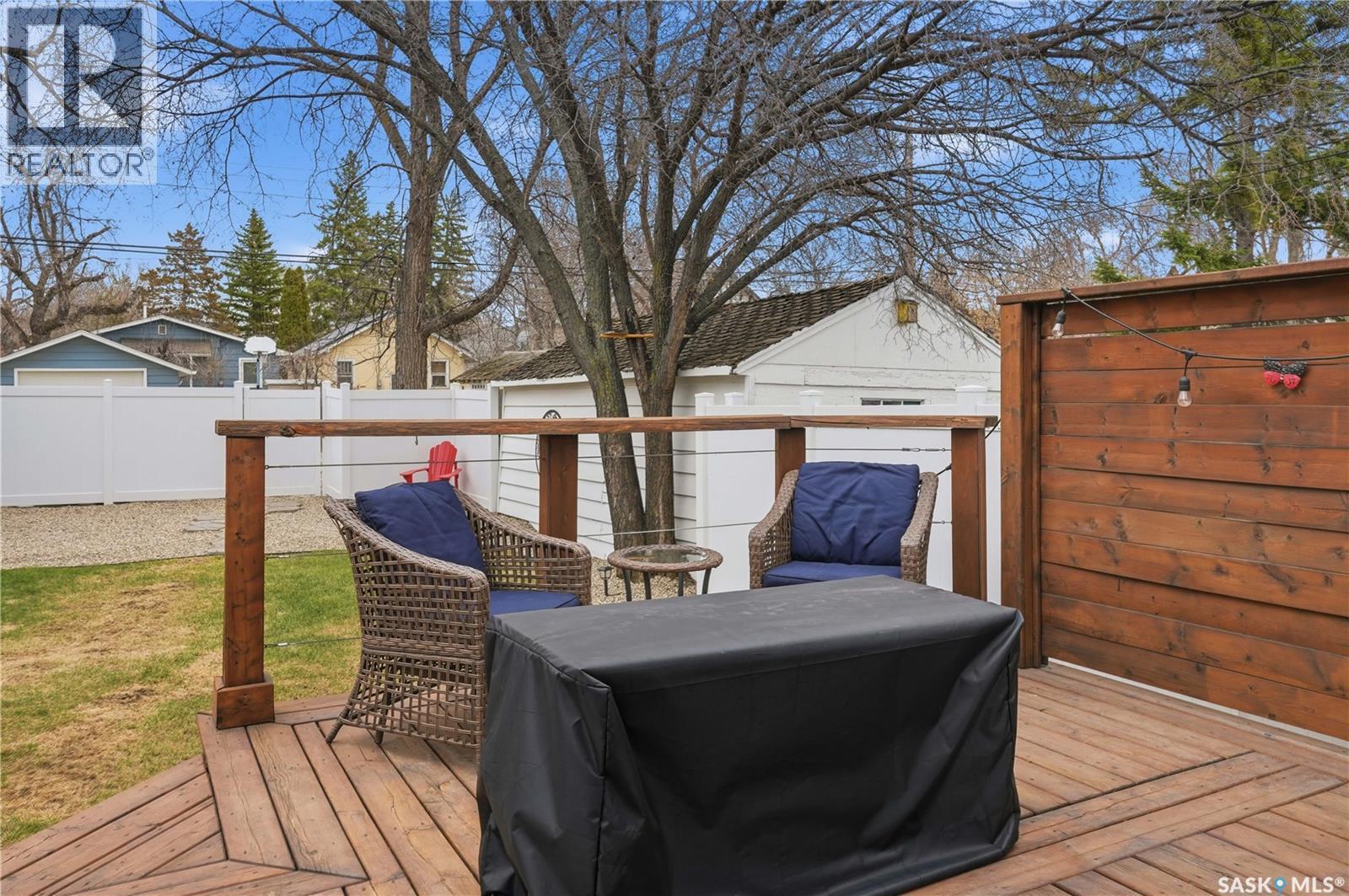 2155 Queen Street, Regina, SK - Outdoor With Deck Patio Veranda